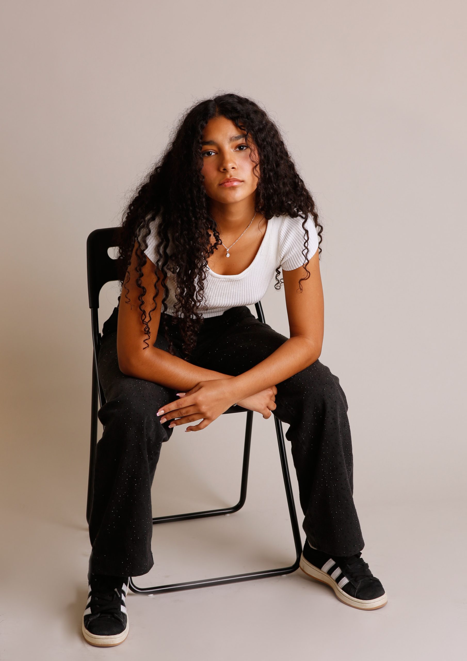 Victoria Alexandra M