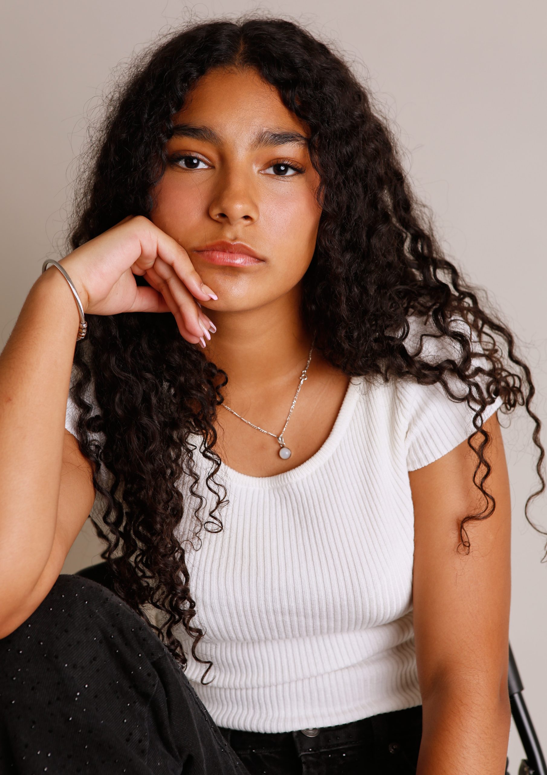 Victoria Alexandra M